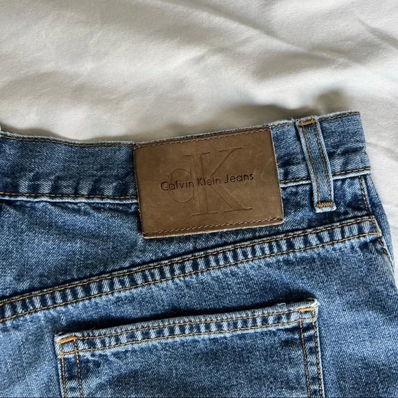 Calvin Klein Baggy Cotton Shorts Size 9 Medium Wash - Picture 3 of 5